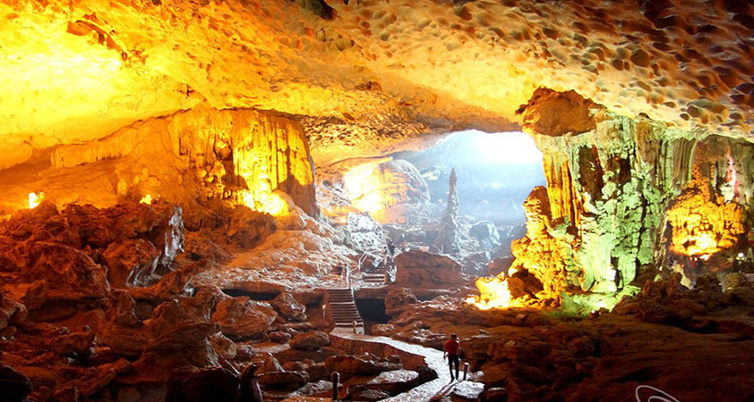 sung-sot-cave